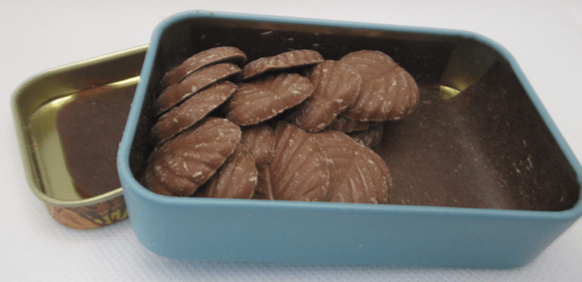 缶の中身 缶の中身