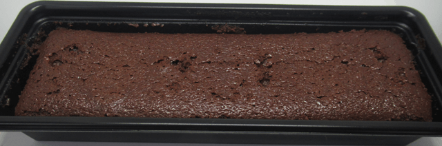 ケースに入った状態のチョコケーキ ケースに入った状態のチョコケーキ