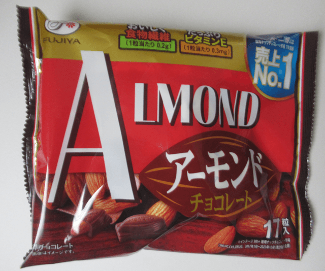 不二家「17粒アーモンドチョコレート」
