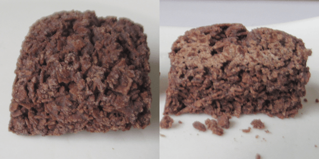 ハッピーポケット「オーツクランチチョコ」の切断面