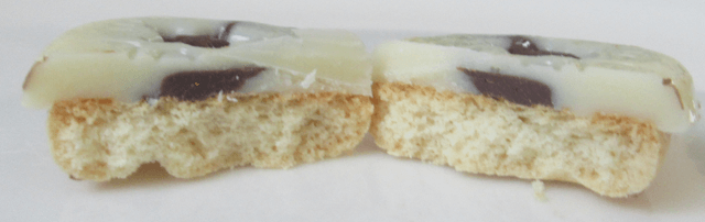 「さくさくぱんだ」の切断面